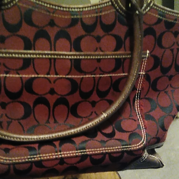 Purse - Picture 3 of 4